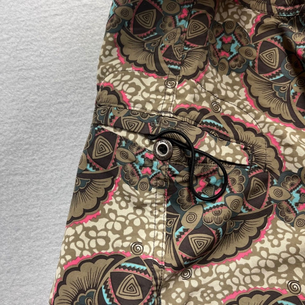 Patagonia Womens 10 Board Shorts Mandala Geometric Print Brown Pink Swim Trunks - Picture 10 of 11
